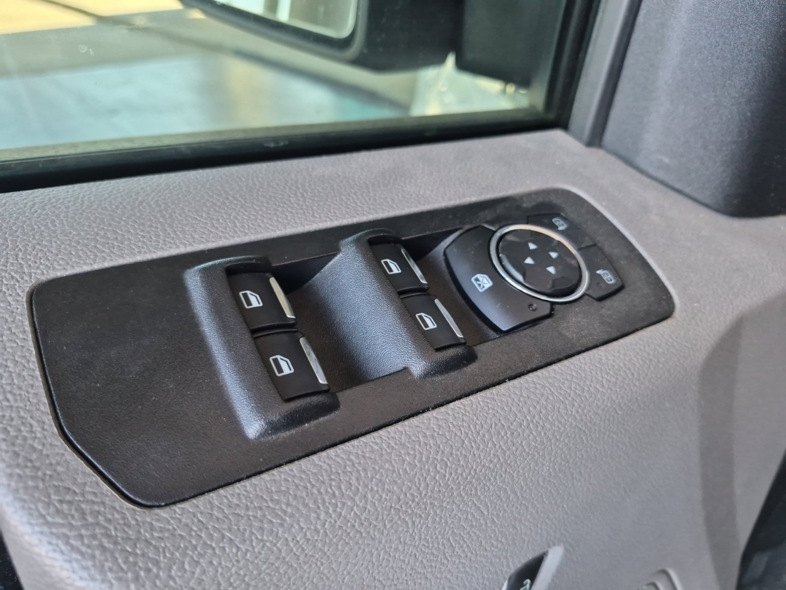 Used 2020 Ford F150 XL w/ Equipment Group 101A Mid RWD image 9