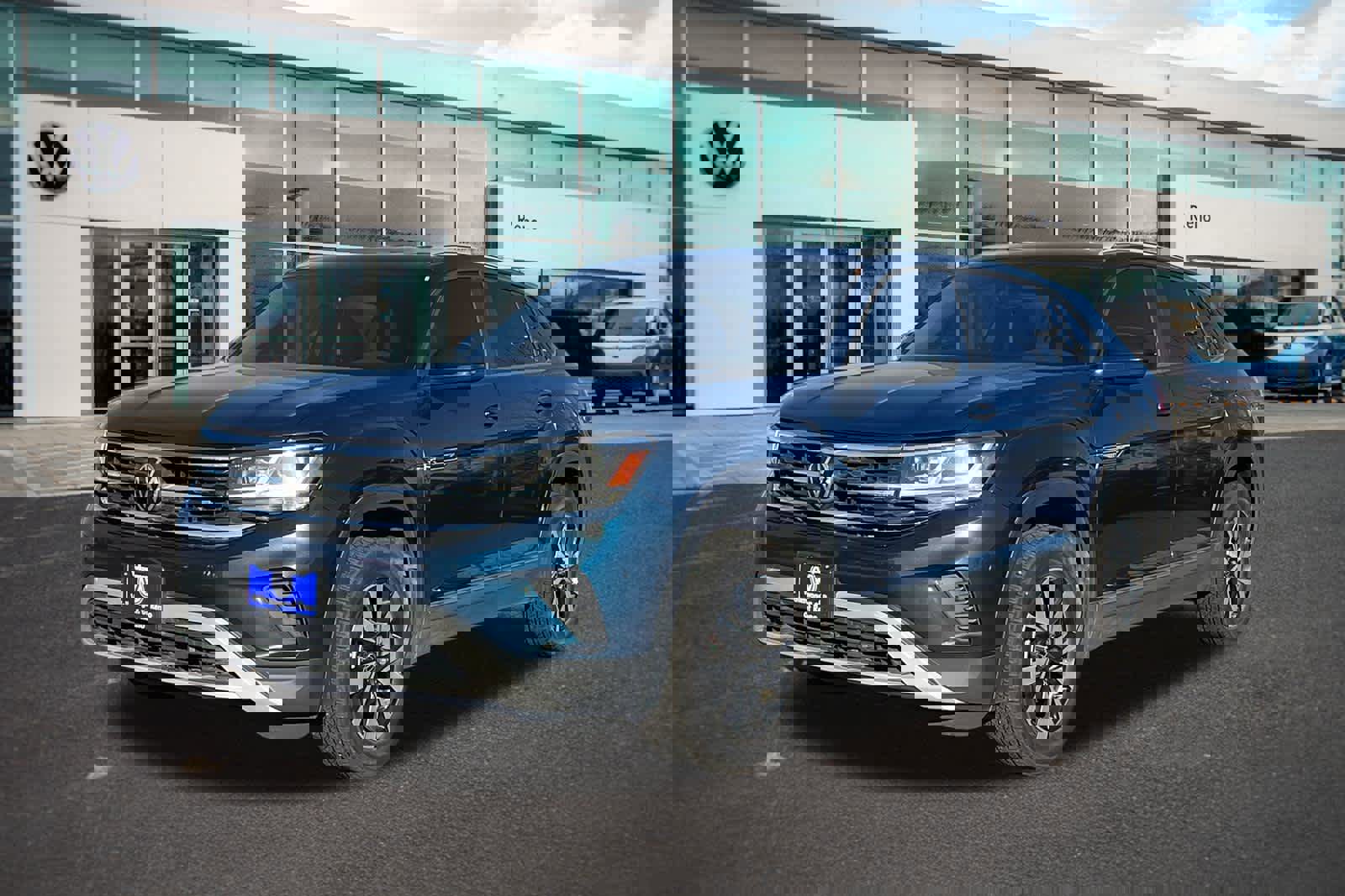 Used 2021 Volkswagen Atlas Cross Sport SE image 1