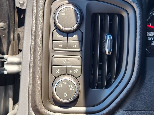 Used 2026 Chevrolet Silverado 1500 Custom Trail Boss w/ Turbomax Blackout Package AWD/4WD image 21