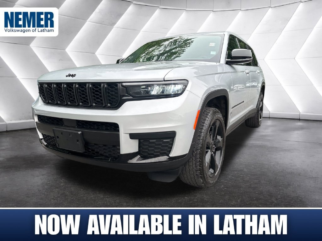 Used 2023 Jeep Grand Cherokee L Laredo AWD/4WD image 1
