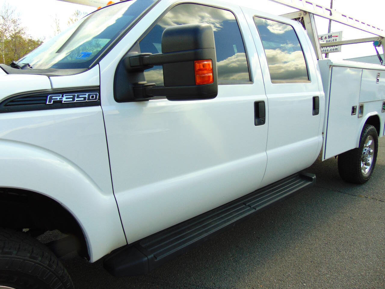 Used 2015 Ford F350 XL w/ Power Equipment Group AWD/4WD image 6