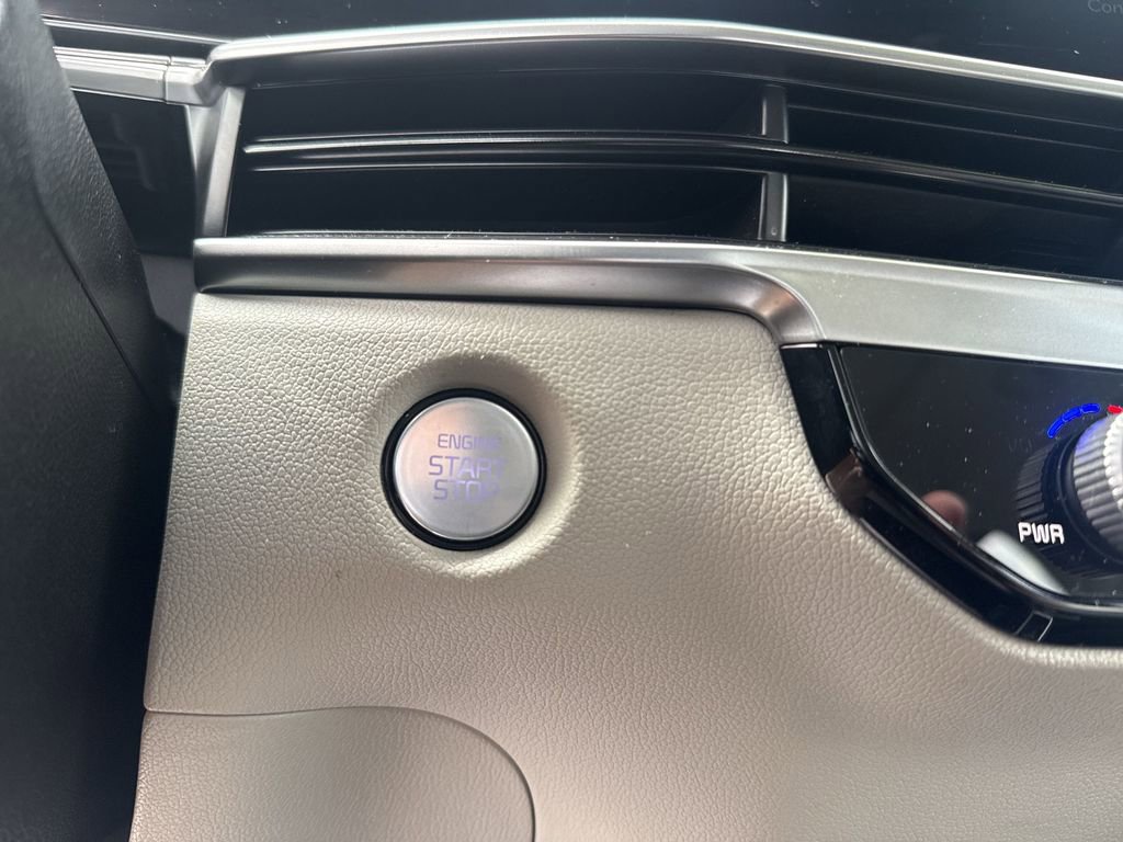 Used 2024 Kia Sorento S w/ Panoramic Sunroof Package AWD/4WD image 35