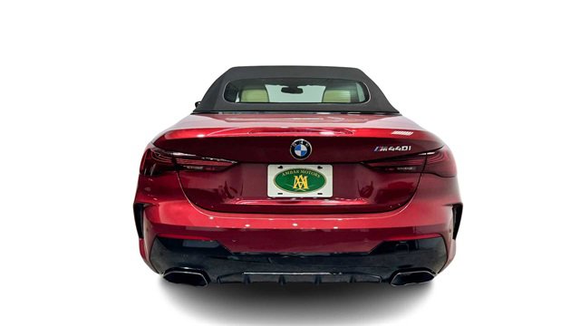 Used 2025 BMW M440i Convertible image 3