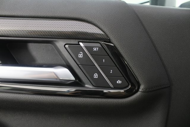 New 2026 GMC Sierra 3500 AT4 w/ AT4 Premium Plus Package image 18