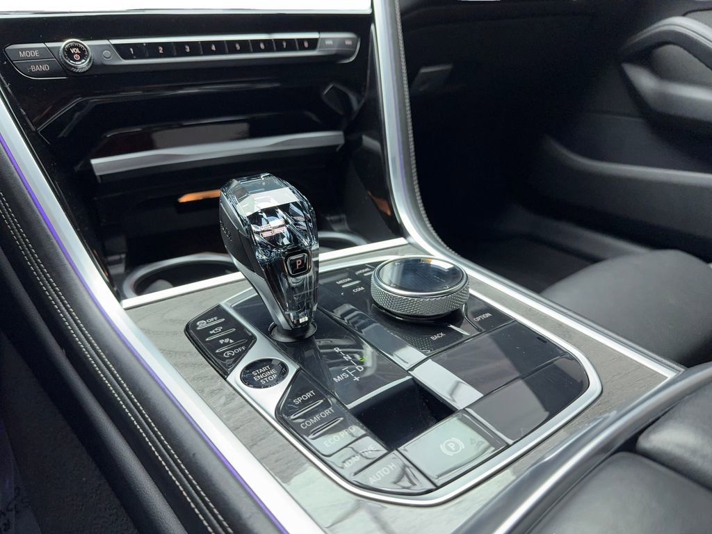 Used 2020 BMW 840i Coupe w/ M Sport Package image 25