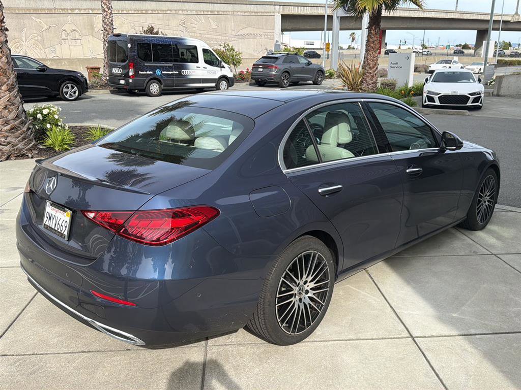 Used 2024 Mercedes-Benz C 300 Sedan image 6