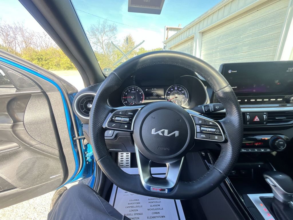 Used 2022 Kia Forte GT-Line w/ GT-Line Premium Package image 14