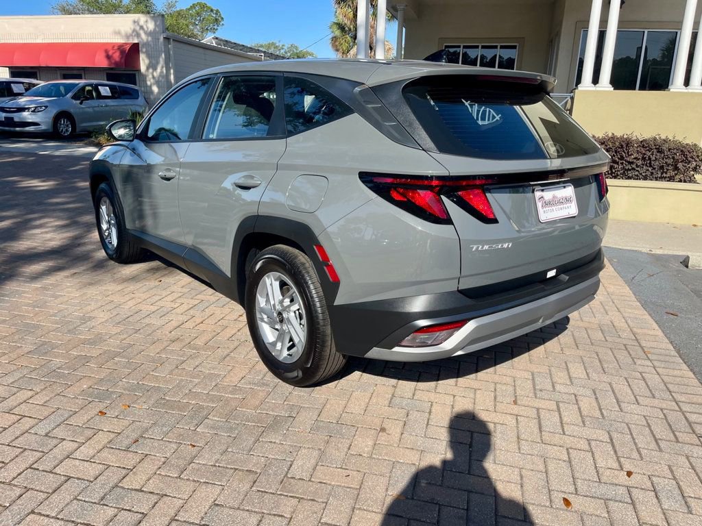 Used 2026 Hyundai Tucson SE FWD image 3