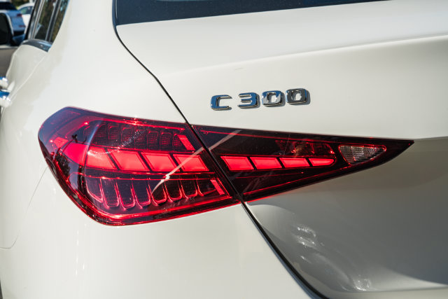 New 2027 Mercedes-Benz C 300 4MATIC Sedan image 7