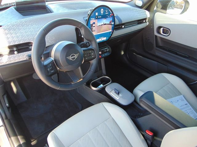 Used 2025 MINI Cooper S image 11