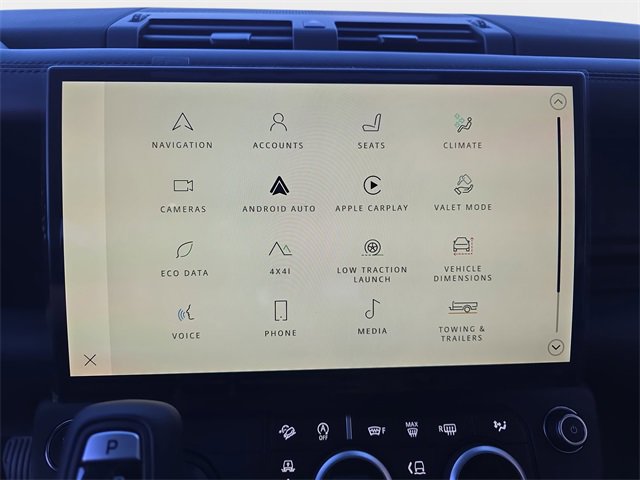 New 2026 Land Rover Defender 110 X-Dynamic SE image 14