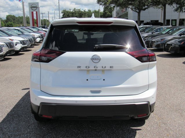 New 2026 Nissan Rogue SV image 4