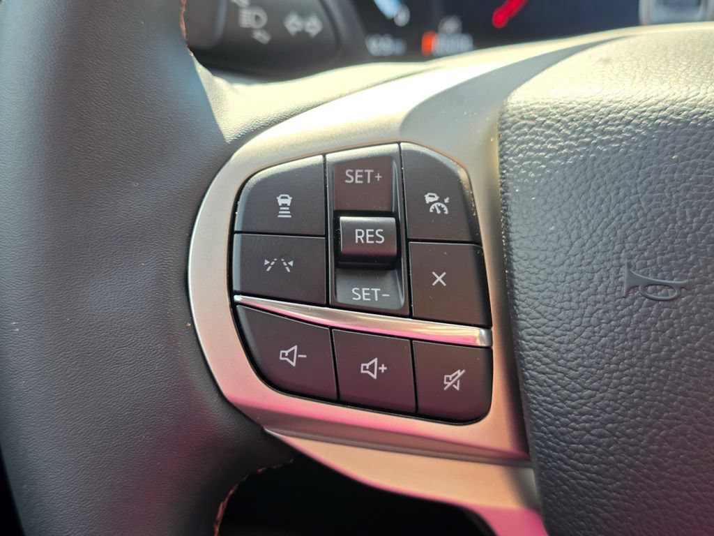 New 2025 Ford Explorer Active AWD/4WD image 35