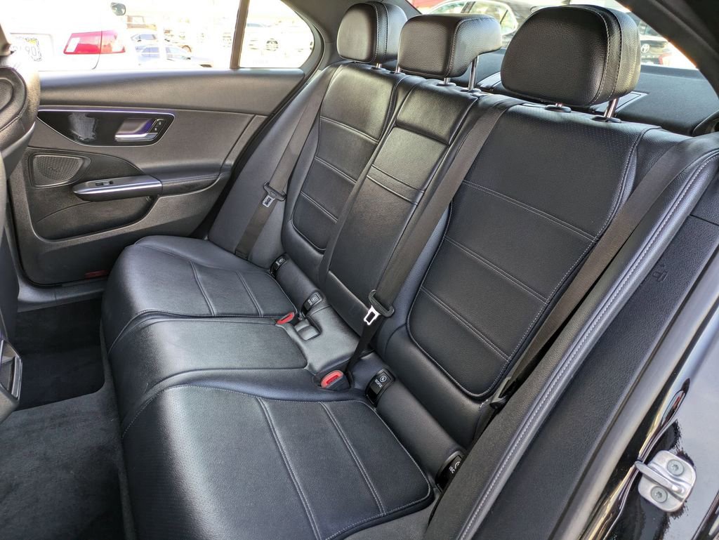 Used 2025 Mercedes-Benz C 300 4MATIC Sedan image 24