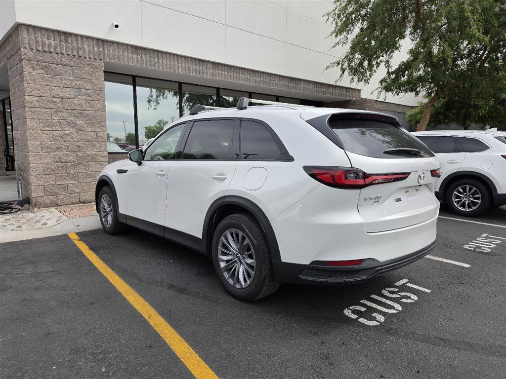 Used 2024 MAZDA CX-90 3.3 Turbo w/ Preferred Plus AWD/4WD image 4