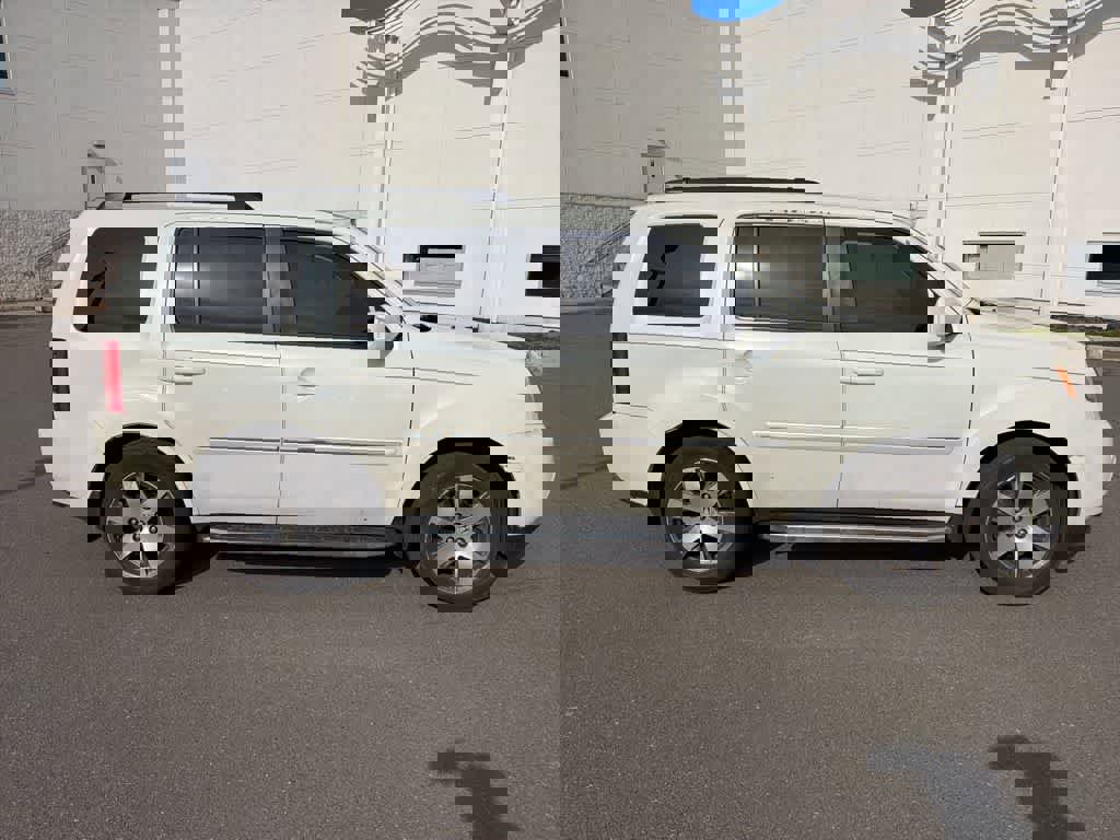 Used 2015 Honda Pilot Touring image 18