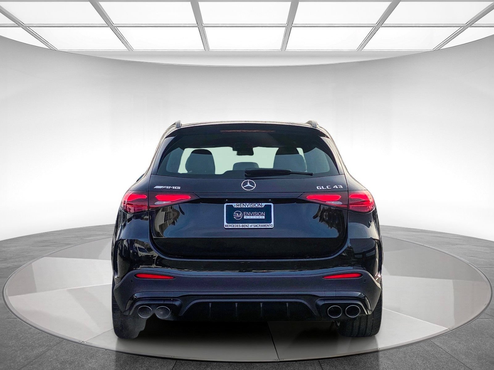 New 2025 Mercedes-Benz GLC 43 AMG 4MATIC image 3