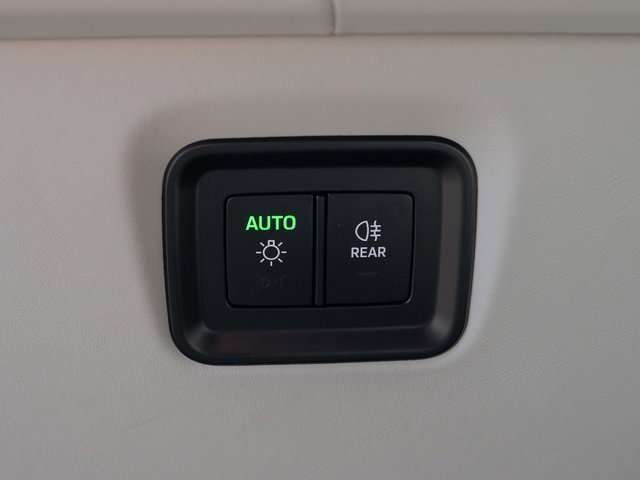 Certified 2024 Porsche Cayenne image 27