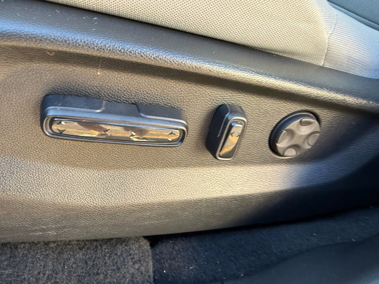 Used 2020 Honda CR-V EX image 11