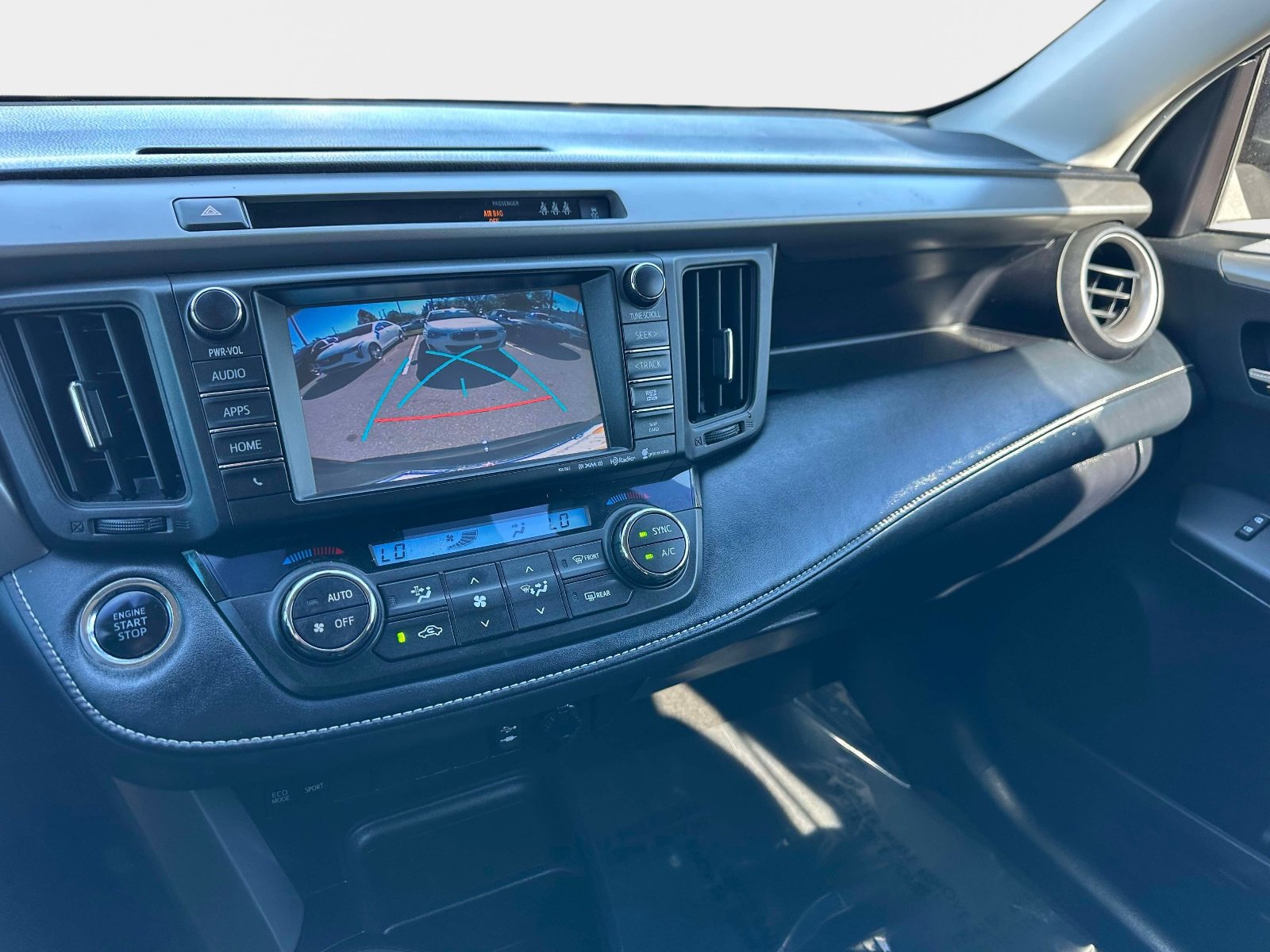 Used 2018 Toyota RAV4 XLE image 23