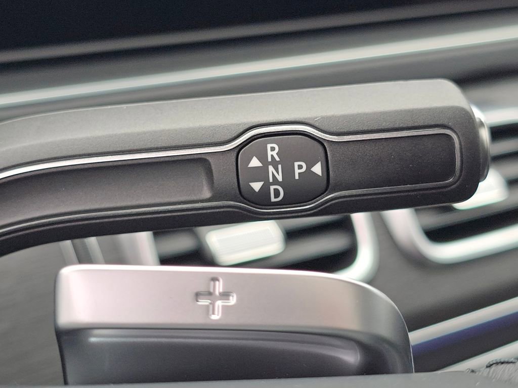 New 2026 Mercedes-Benz GLS 450 4MATIC image 38