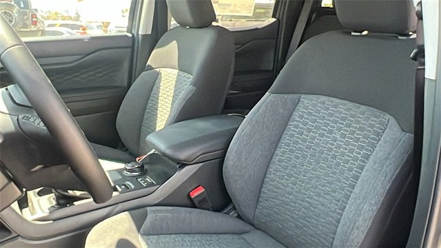 New 2025 Ford Ranger XLT w/ Equipment Group 301A High image 18