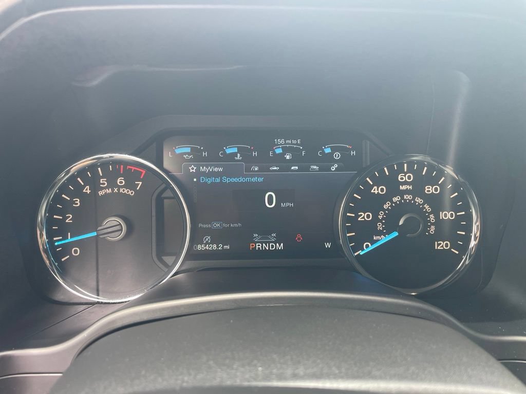Used 2018 Ford F150 Platinum w/ Equipment Group 701A Luxury AWD/4WD image 32