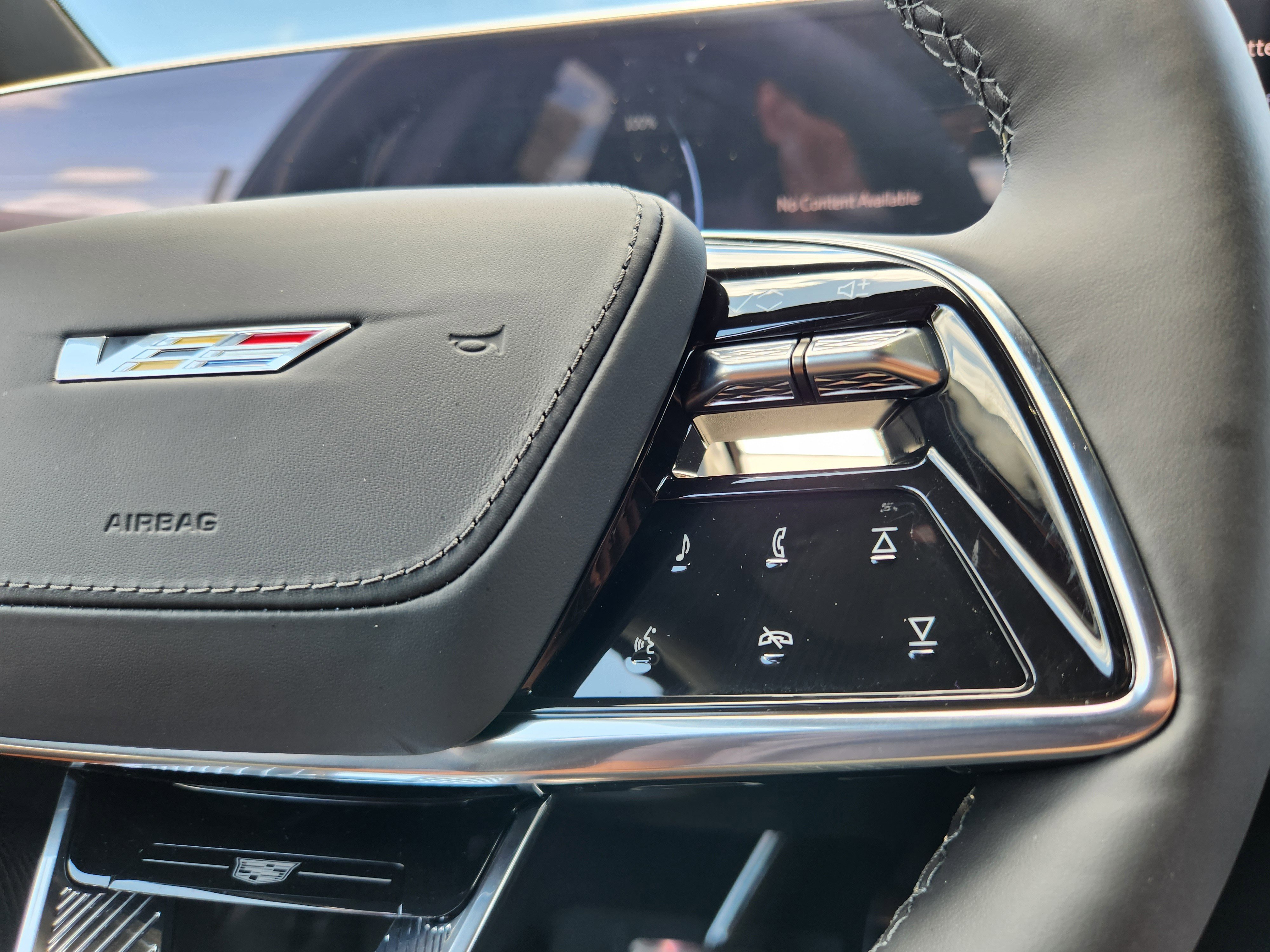 New 2026 Cadillac Lyriq V w/ Exterior Carbon Fiber Package image 28