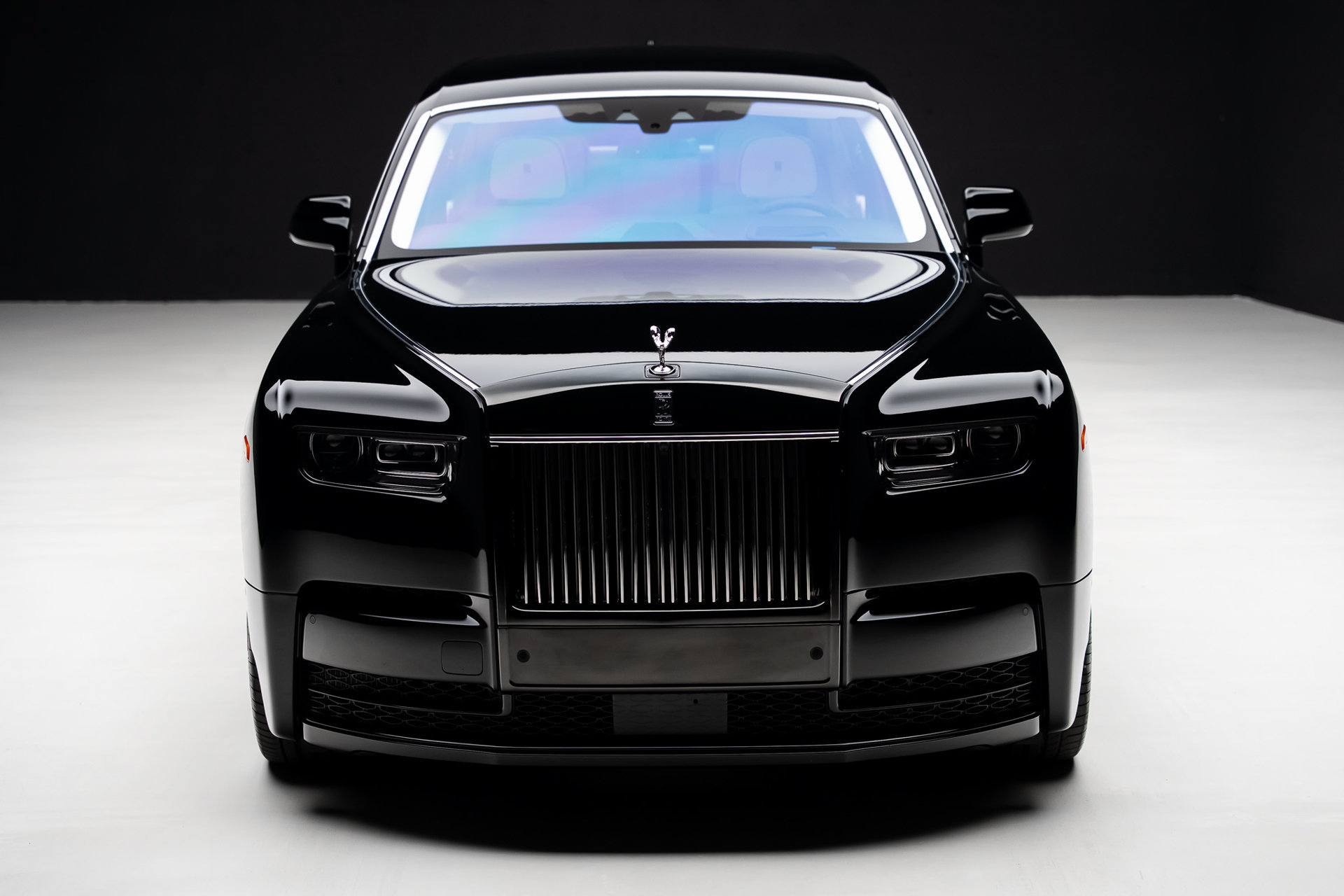 Used 2024 Rolls-Royce Phantom Extended Wheelbase RWD image 7