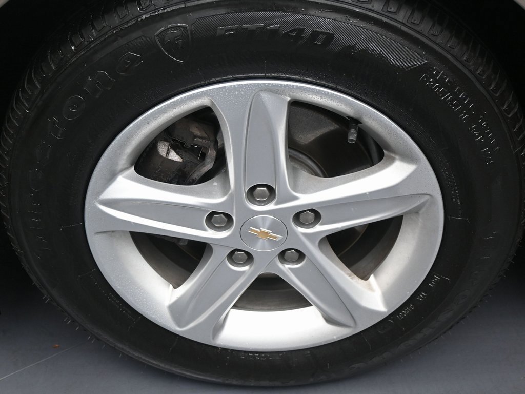 Used 2023 Chevrolet Malibu LS image 39