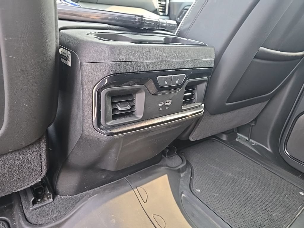 Used 2026 GMC Sierra 2500 AT4X w/ LPO, Black Badging Package AWD/4WD image 18