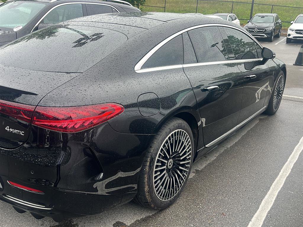 Used 2023 Mercedes-Benz EQS 580 4MATIC Sedan image 5