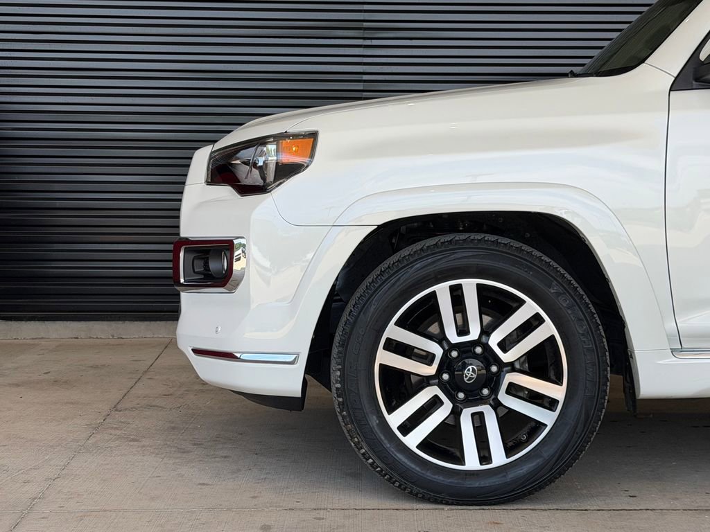 Used 2020 Toyota 4Runner Limited RWD image 7