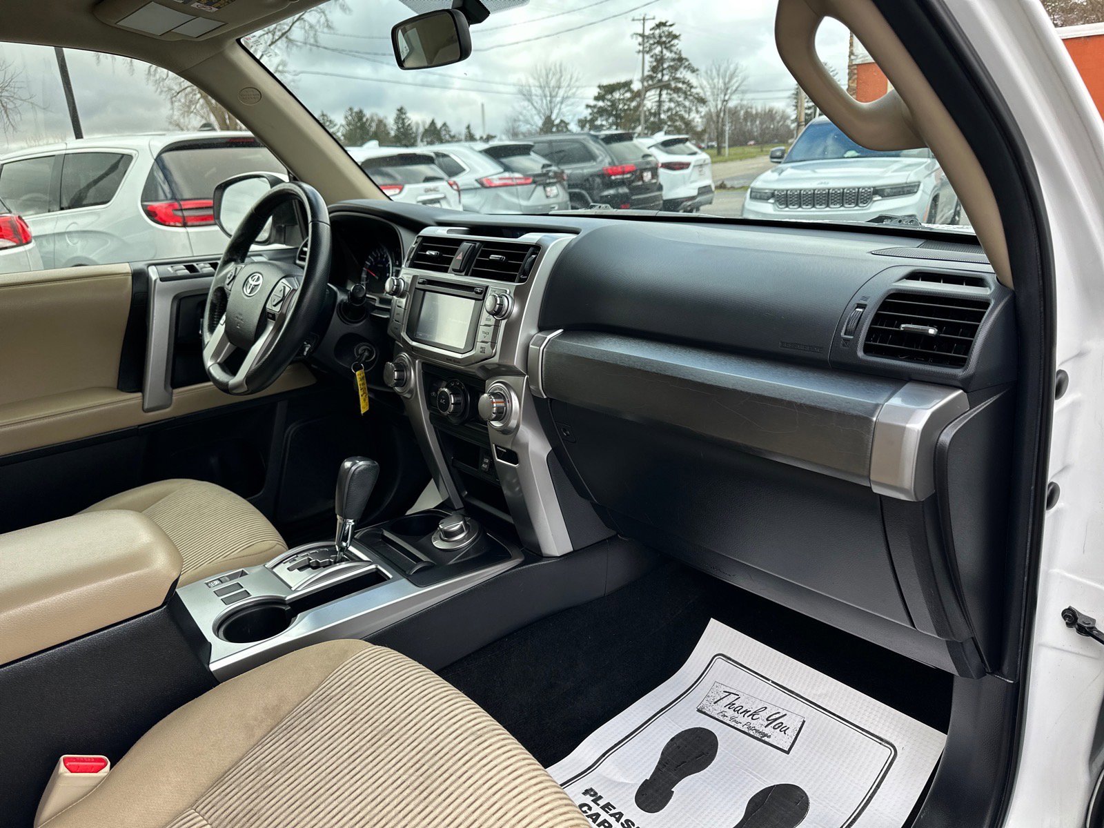 Used 2016 Toyota 4Runner SR5 image 21