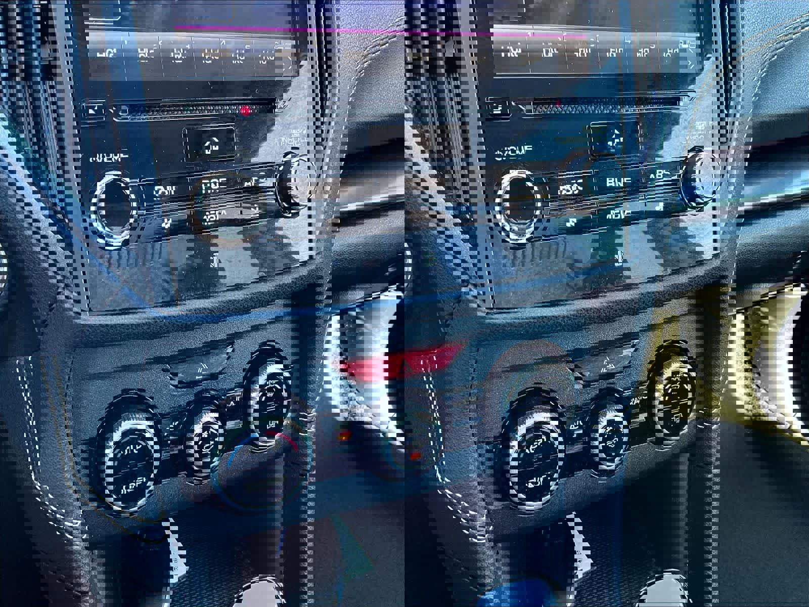 Used 2021 Subaru Crosstrek 2.5i Sport w/ Moonroof Package image 26