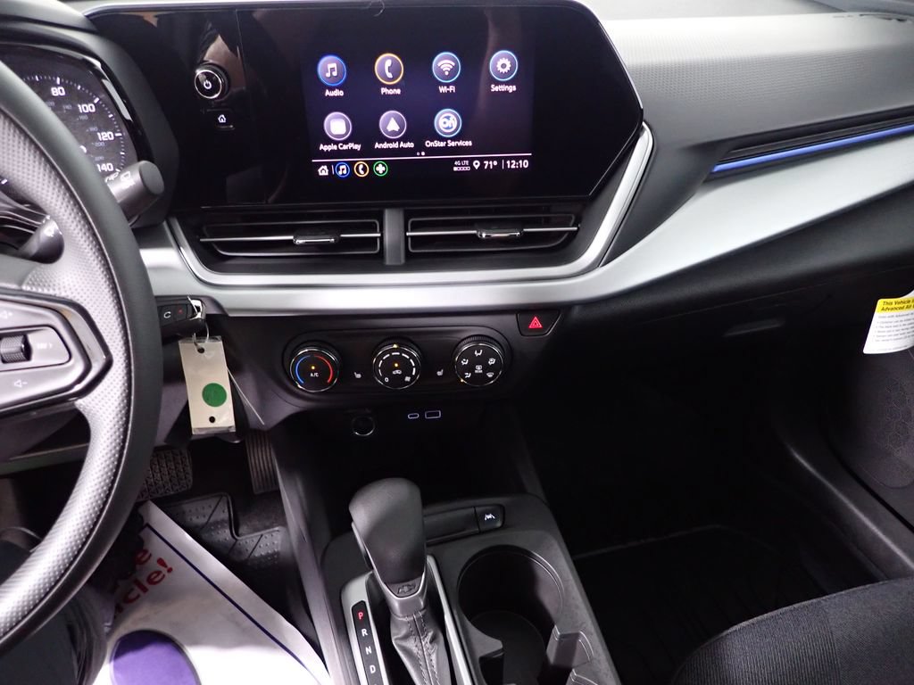 New 2026 Chevrolet Trax LS w/ LS Convenience Package FWD image 27