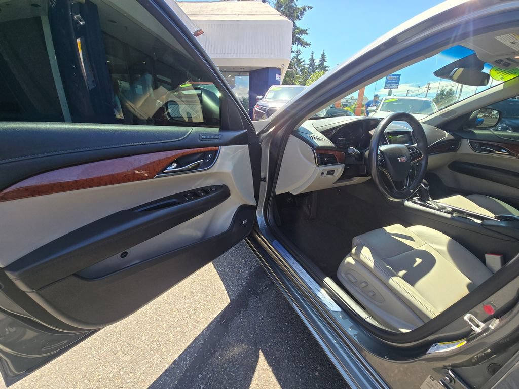 Used 2016 Cadillac ATS Luxury w/ Safety and Security Package RWD image 20