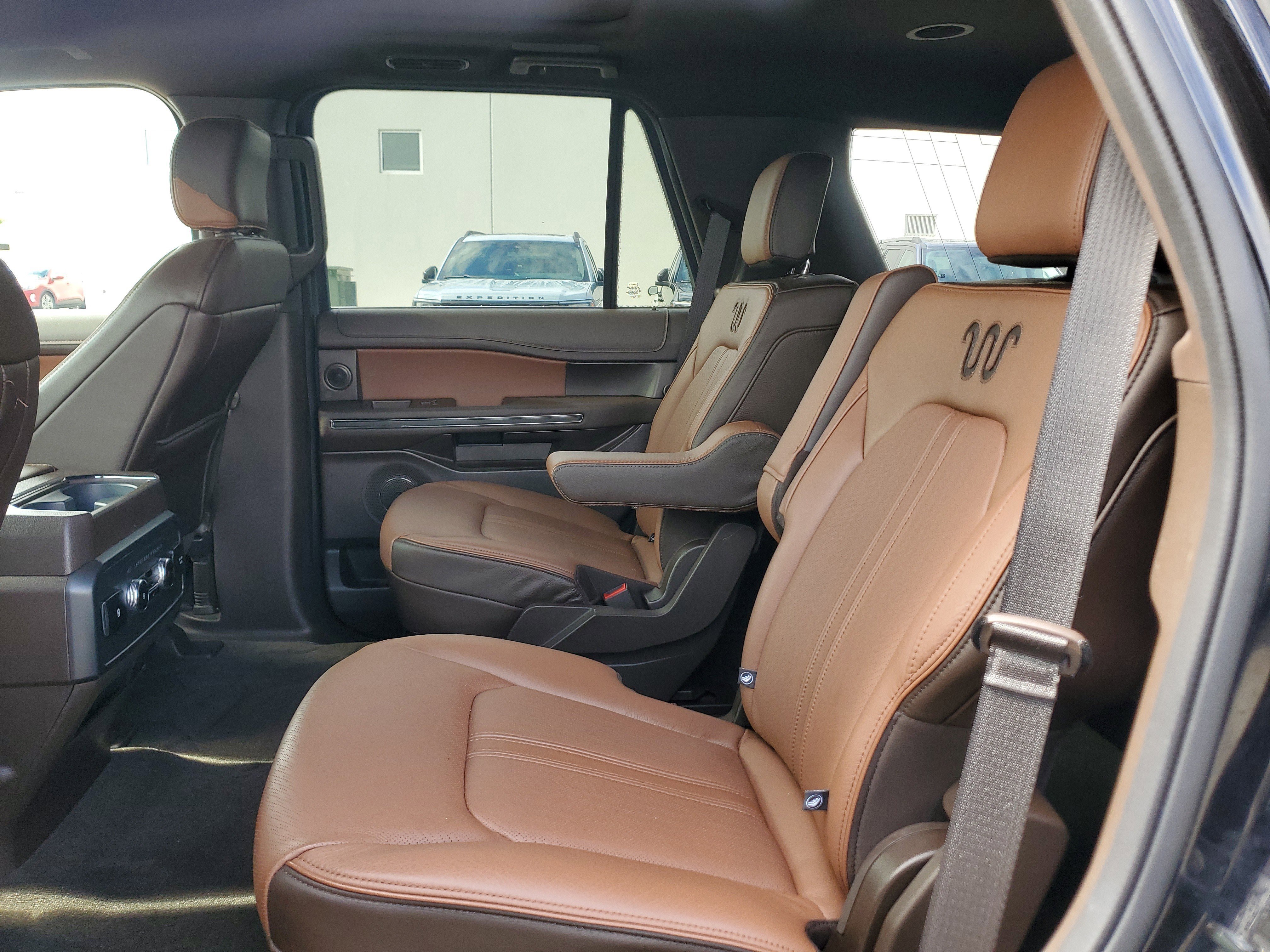 Certified 2024 Ford Expedition King Ranch AWD/4WD image 14