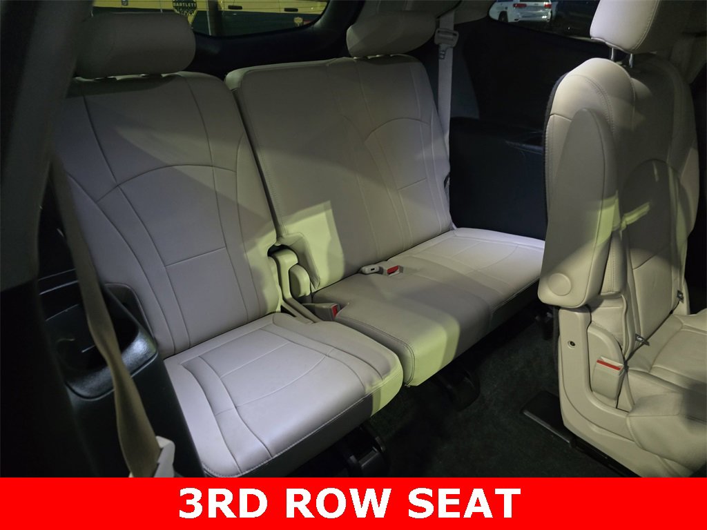 Used 2020 Buick Enclave Essence w/ Sport Touring Edition image 13