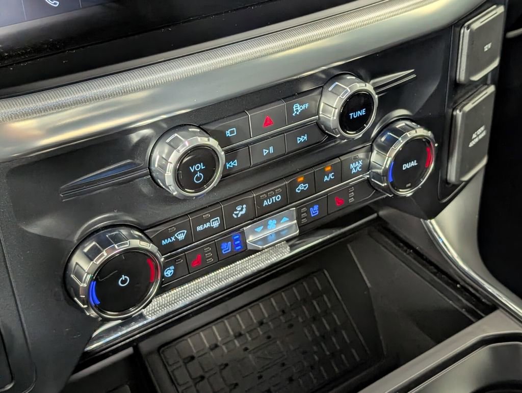 Used 2025 Ford F150 Lariat w/ Equipment Group 502A High image 21