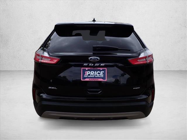 Certified 2024 Ford Edge SEL AWD/4WD image 3