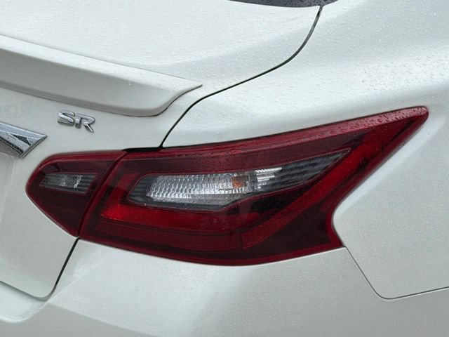 Used 2018 Nissan Altima 2.5 SR FWD image 10