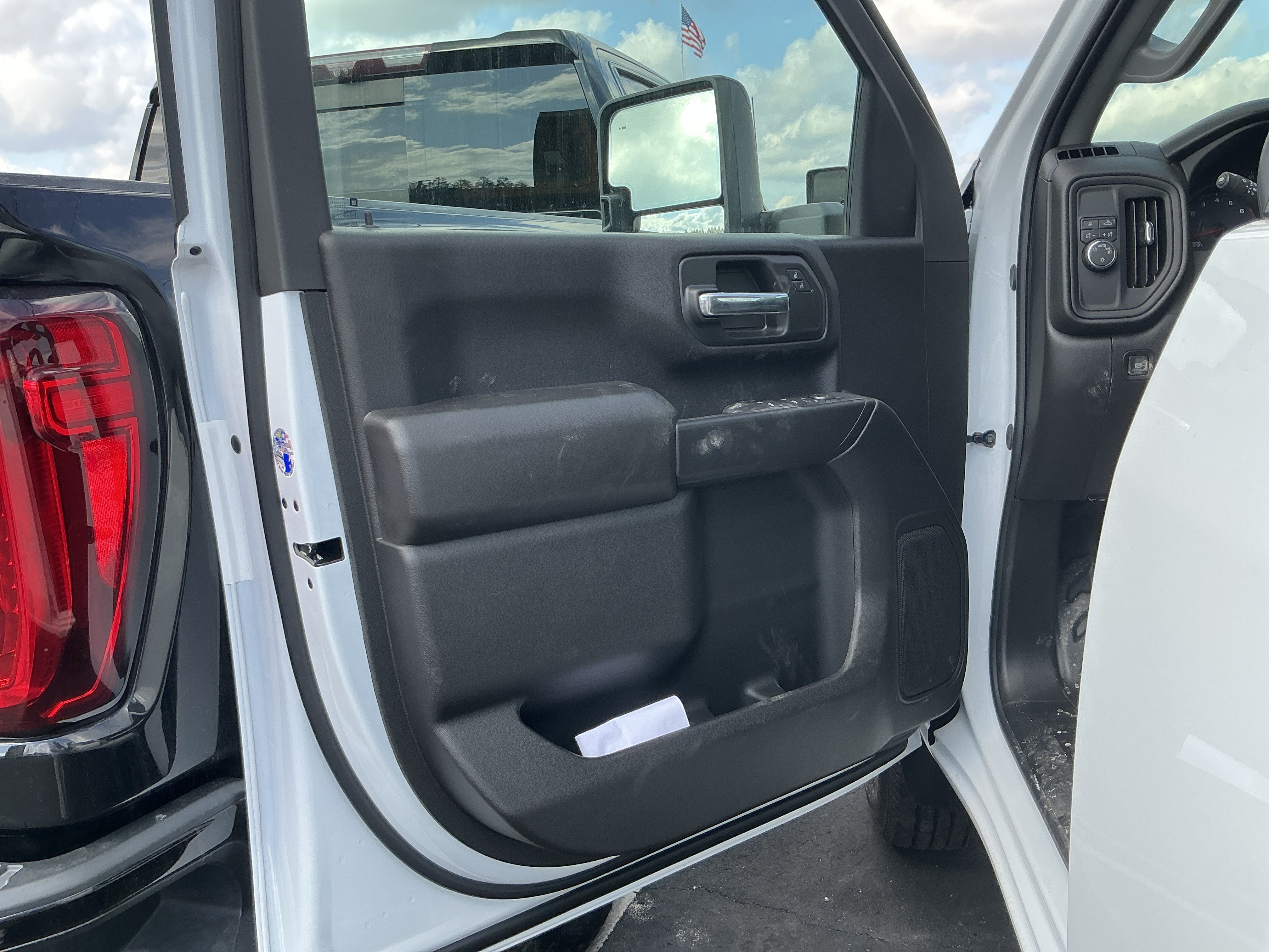 New 2026 Chevrolet Silverado 2500 W/T w/ WT/CX Safety Package RWD image 9