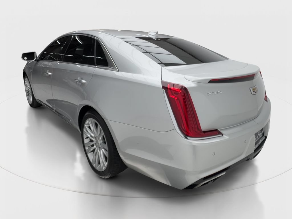 Used 2019 Cadillac XTS Luxury FWD image 10
