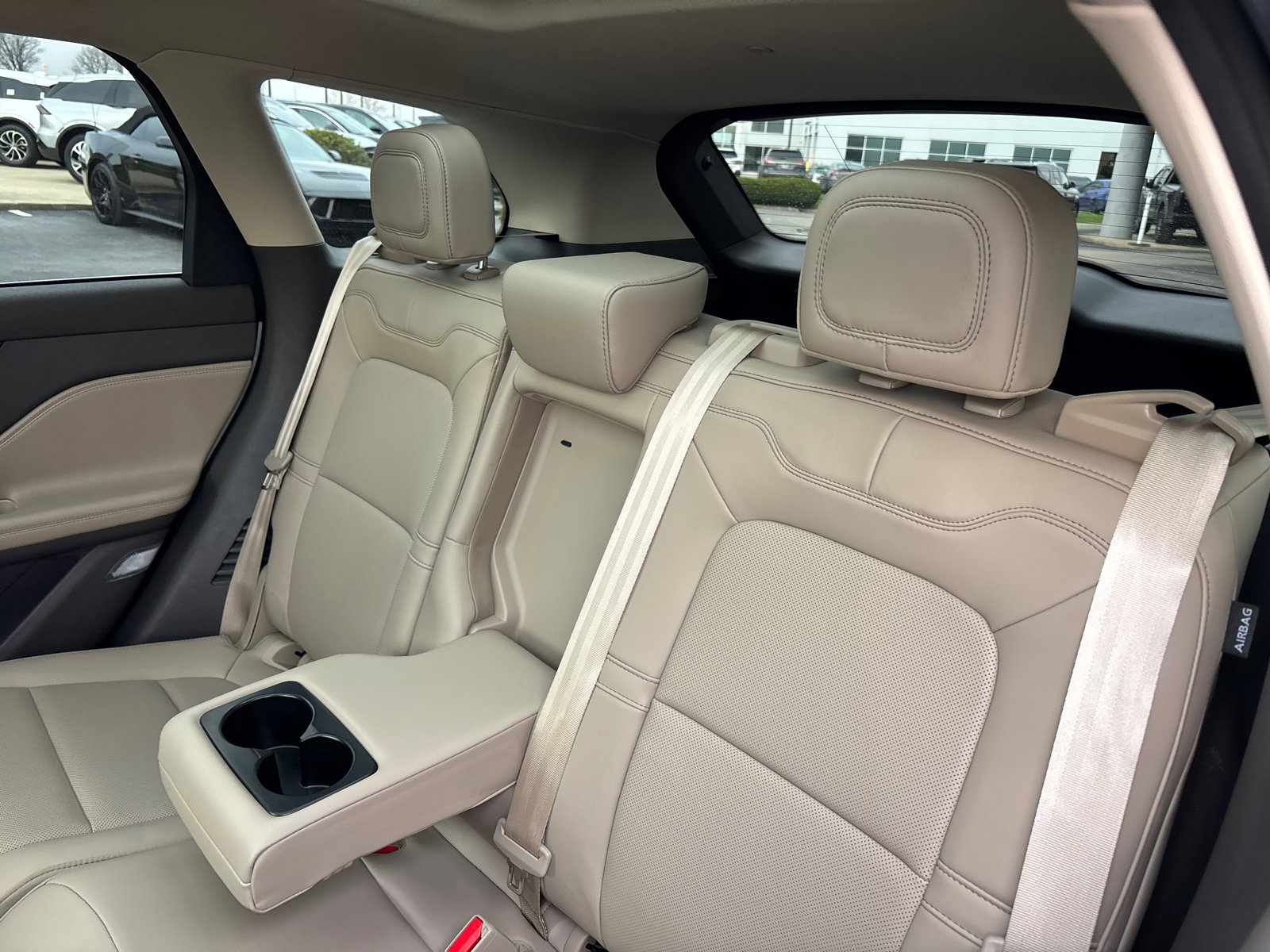 Certified 2024 Lincoln Corsair AWD w/ Equipment Group 101A image 27