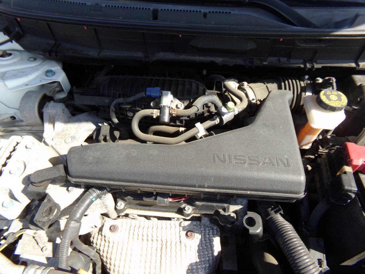 Used 2017 Nissan Rogue S image 44