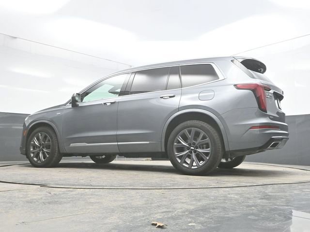 Used 2020 Cadillac XT6 Premium Luxury image 32