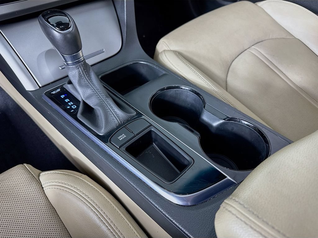 Used 2015 Hyundai Sonata Limited w/ Option Group 05 FWD image 22