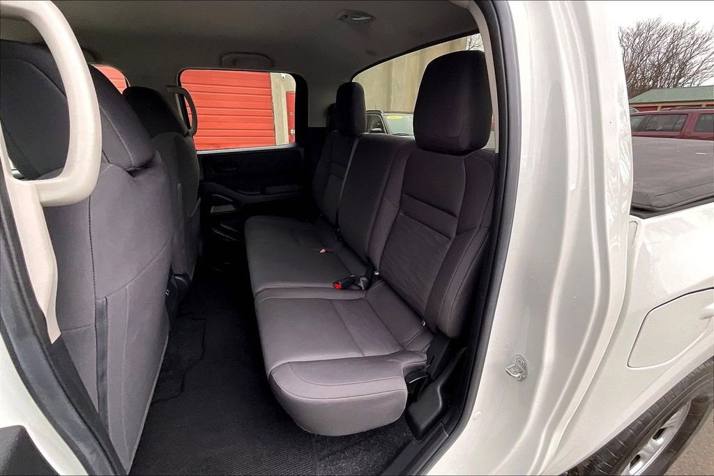 Used 2024 Nissan Frontier S w/ Technology Package image 25