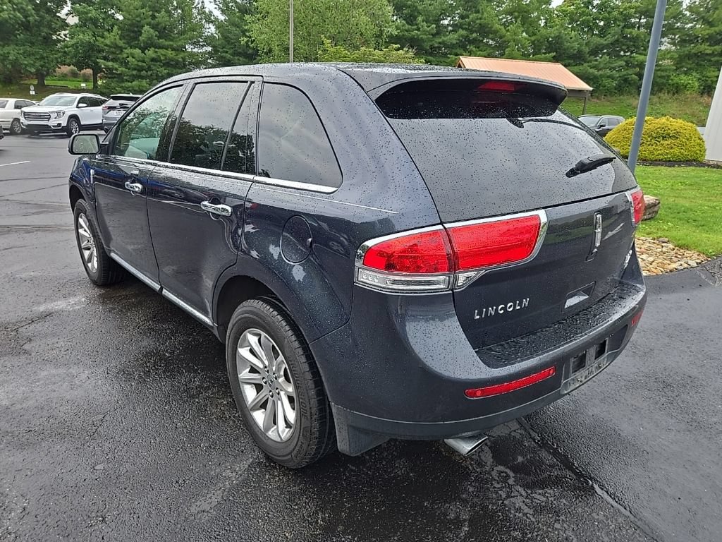 Used 2014 Lincoln MKX AWD w/ Equipment Group 102A image 9